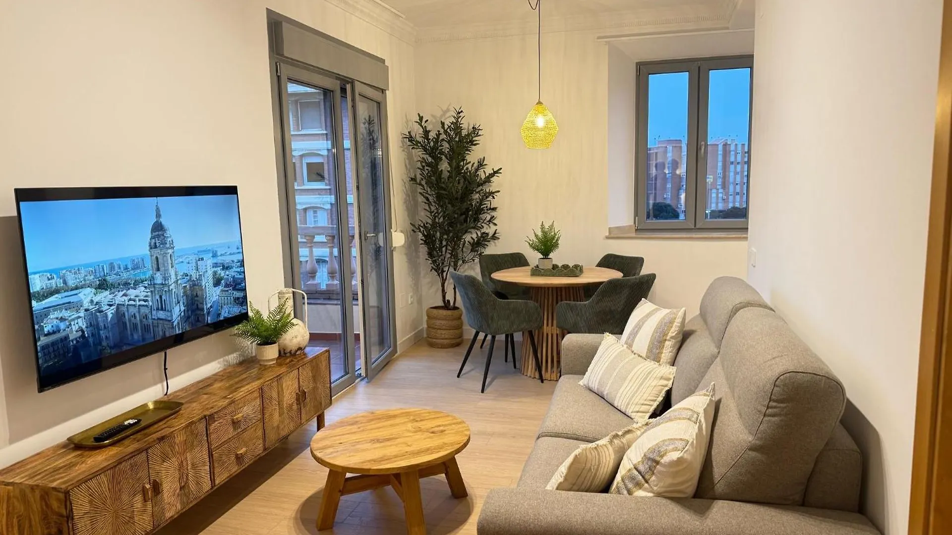 Life Apartments Alameda Colon Málaga Spanien